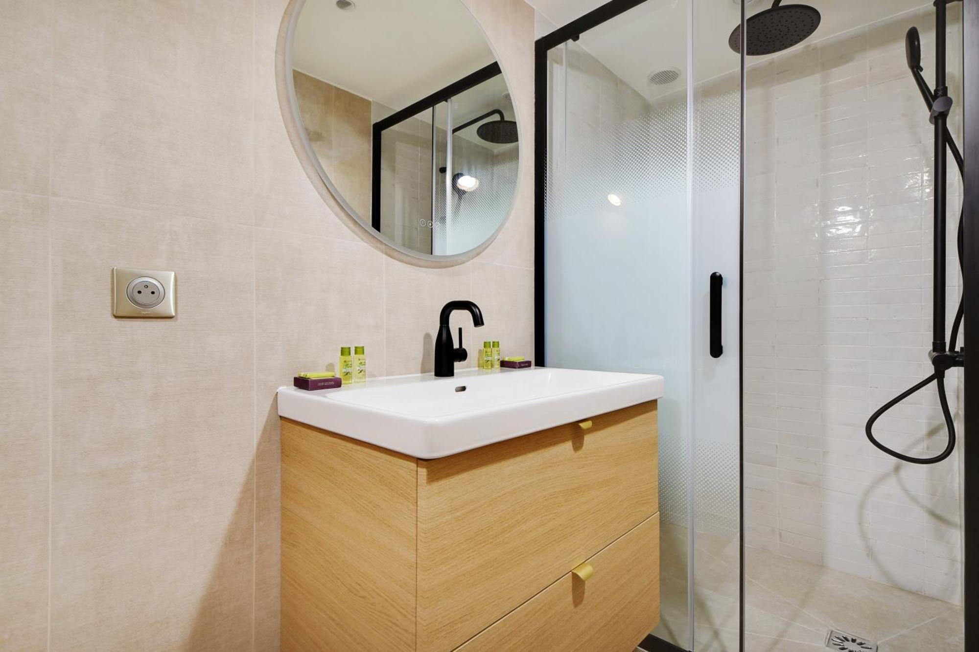 Superbe Appartement- 7P- Sacre Coeur Ramey I Paris Eksteriør bilde